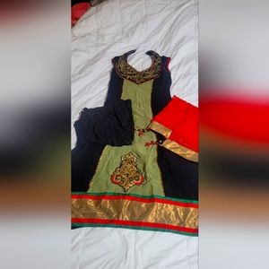 Indian trading dress